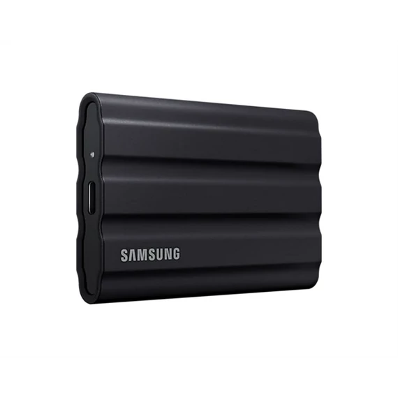 SAMSUNG Hordozható SSD T7 Shield, USB 3.2 Gen.2 (10Gbps), 1TB, Fekete